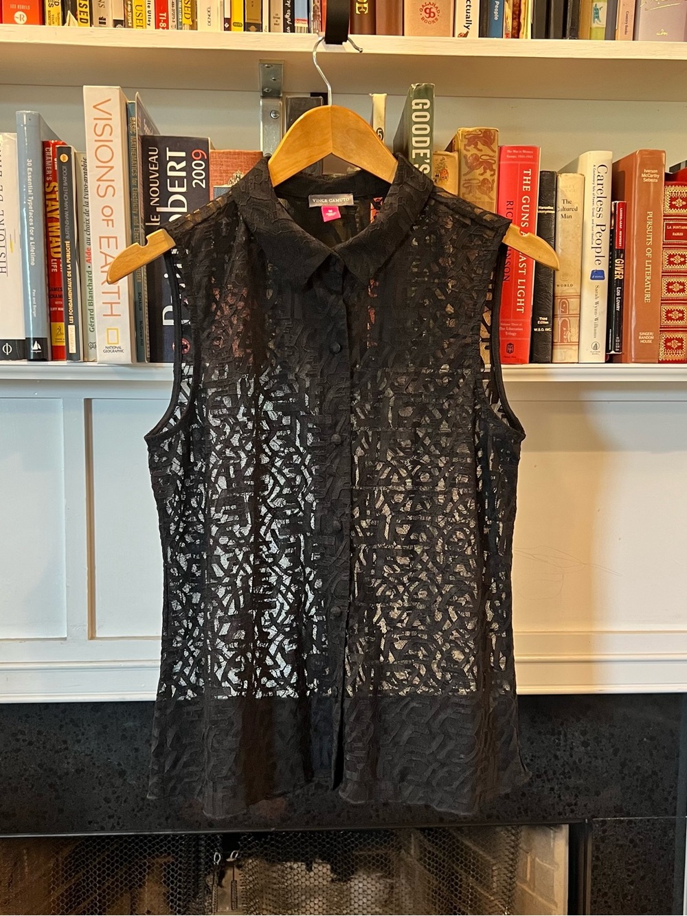 Vince Camuto Women's Black Lace Overlay Sleeveless Blouse